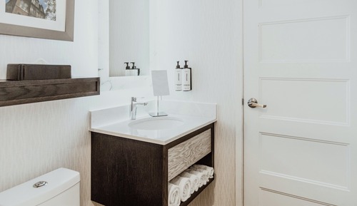 Chambre Standard, 2 grands lits, vue fleuve