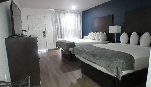 Chambre Standard, 2 grands lits