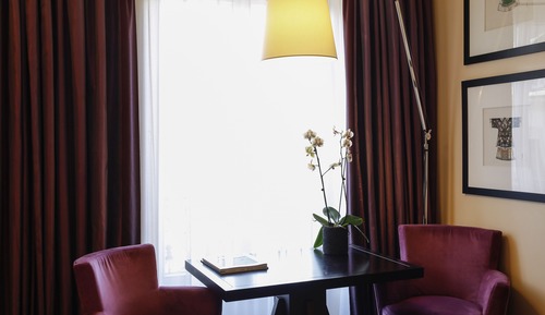 Chambre Deluxe, 1 très grand lit