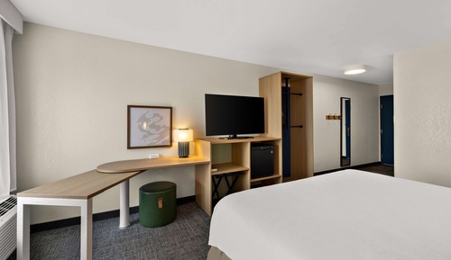 Chambre, 1 très grand lit, accessible aux personnes à mobilité réduite (Mobility & Hearing)