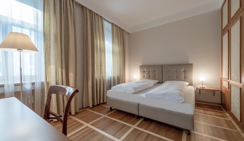 Chambre Double Classique, 1 très grand lit