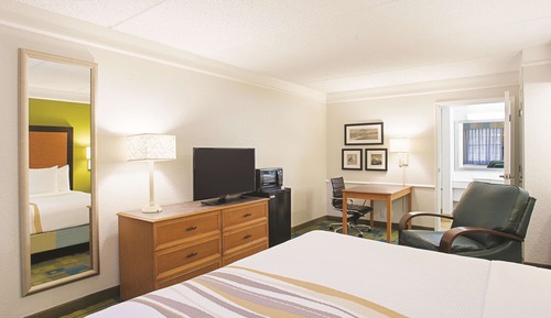 Chambre Standard, 1 très grand lit, non-fumeurs
