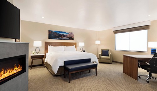 Suite, 1 très grand lit et 1 canapé-lit, non-fumeurs, cheminée