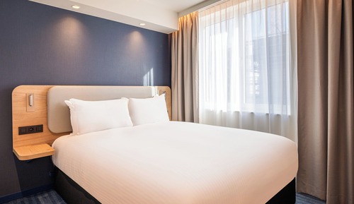 Chambre Standard, 1 grand lit et 1 canapé-lit