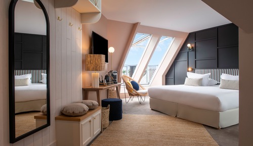 Suite Signature vue mer