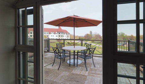 Chambre, 1 grand lit, non-fumeurs, vue jardin (Patio)