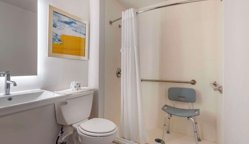 Chambre Standard, 2 grands lits, accessible aux personnes à mobilité réduite, non-fumeurs