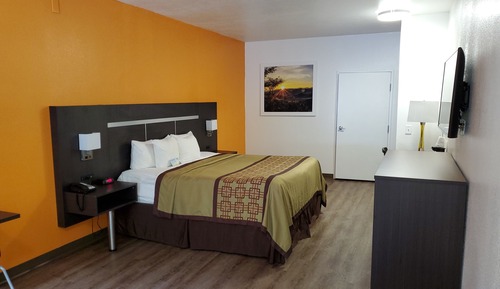 Chambre Standard, 1 très grand lit