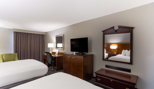 Chambre Standard, 2 grands lits, non-fumeurs, réfrigérateur (Pet Friendly)