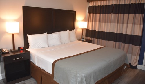 Chambre Supérieure, 1 très grand lit, non-fumeurs