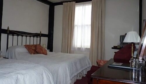 Chambre Double, salle de bains attenante