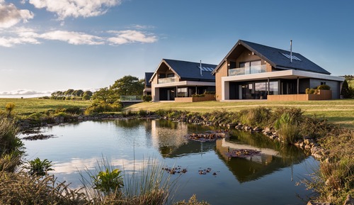 Maison Luxe, 4 chambres, bain à remous, vue lac
