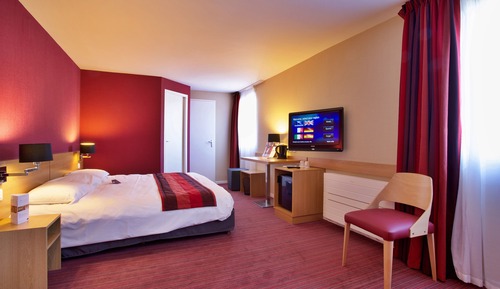 Chambre Supérieure, 1 très grand lit
