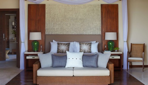 Villa, en front de plage (with Private Pool and Deck)