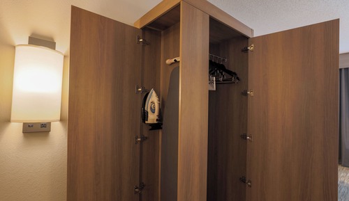 Chambre Standard, 1 très grand lit, accessible aux personnes à mobilité réduite (Shwr)