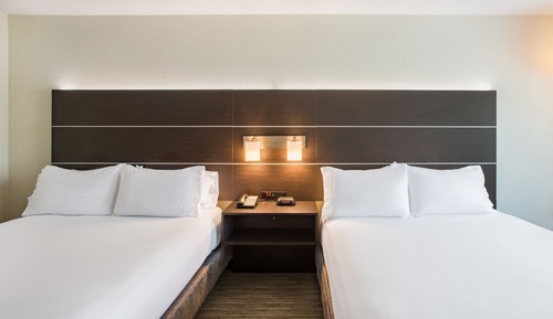 Chambre Standard, 2 grands lits