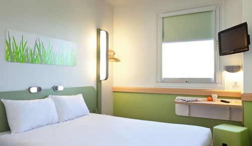 Chambre Classique, 1 lit double, accessible aux personnes à mobilité réduite