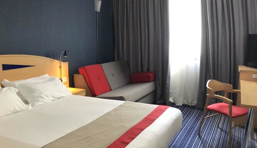 Chambre Standard, 1 grand lit et 1 canapé-lit