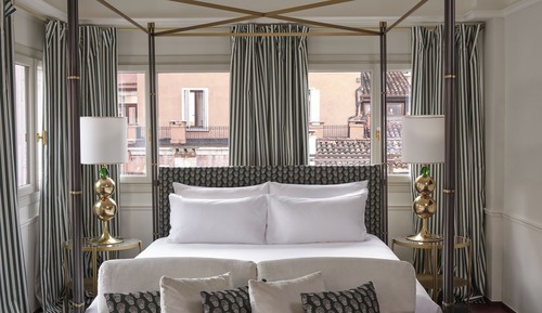 Suite Studio (Rooftop Corte Barozzi)