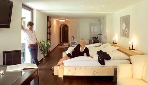 Suite, balcon, vue montagne