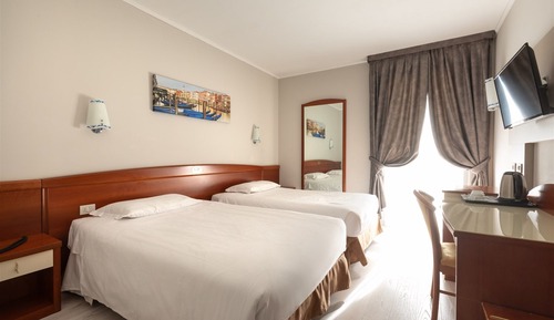 Chambre avec lits jumeaux