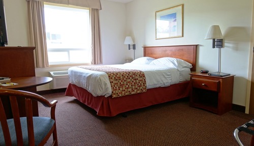 Chambre, 1 grand lit, accessible aux personnes à mobilité réduite, non-fumeurs