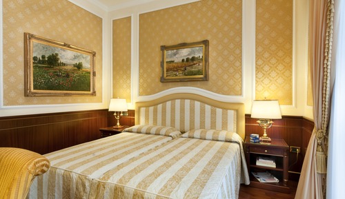 Chambre Triple Standard, vue partielle sur le lac (Double/Twin + Sofa bed)
