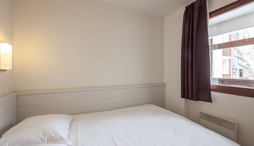 Appartement 6 personnes - 1 chambre + 1 coin nuit - Vue Montagne dégagée