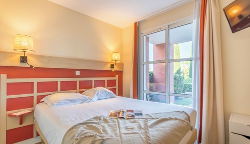Appartement 6 personnes - 1 chambre + 1 coin nuit - Terrasse  – Climatisé - Vue mer  - Rénové
