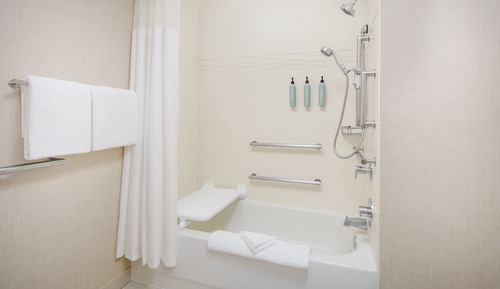 Studio, 1 très grand lit (Mobility/Hearing Accessible, Tub)