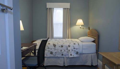 Chambre Économique, 1 lit une place, salle de bains commune (Shared Bath)