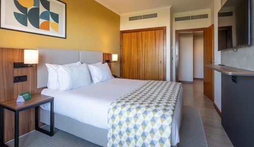 Chambre Standard, 1 lit double et 1 canapé-lit, balcon (Furnished Balcony)