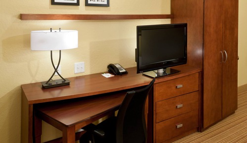 Chambre, 1 très grand lit et 1 canapé-lit (Hearing Accessible)