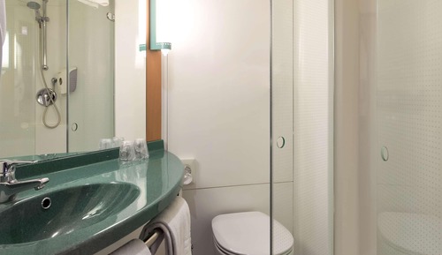 Chambre, 2 lits une place