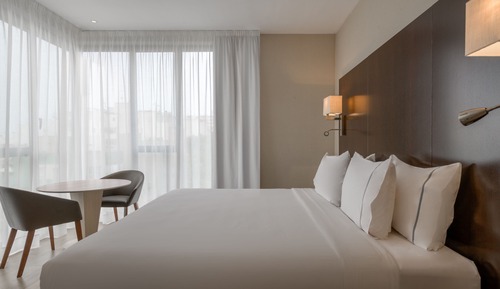 Chambre Supérieure, 1 très grand lit, non-fumeurs