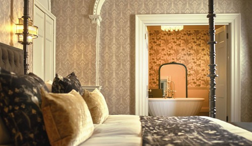 Suite, 1 lit double (Four Poster)