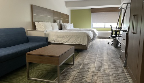 Suite, 1 chambre, accessible aux personnes à mobilité réduite (Communication, Accessible Tub)