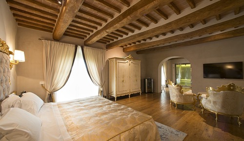 Suite Exclusive