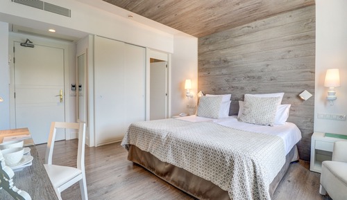 Chambre Double, vue mer