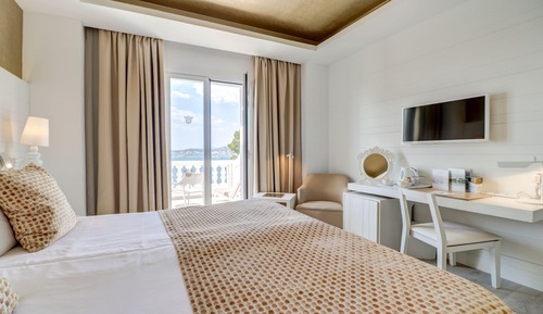 Chambre Double, balcon, vue mer