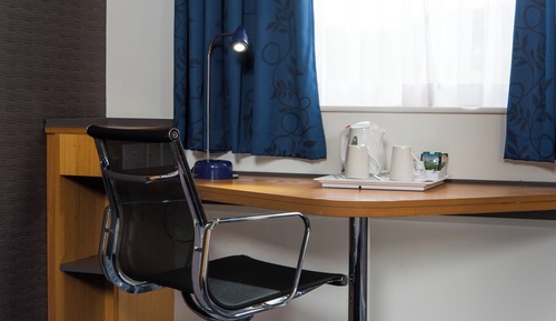 Chambre Standard (with Free Hot Breakfast)