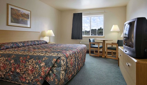 Chambre, 1 lit double, accessible aux personnes à mobilité réduite, non-fumeurs