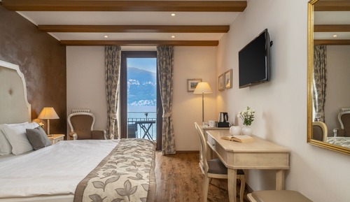 Chambre Double « Premier », 1 chambre, réfrigérateur, en bord de lac