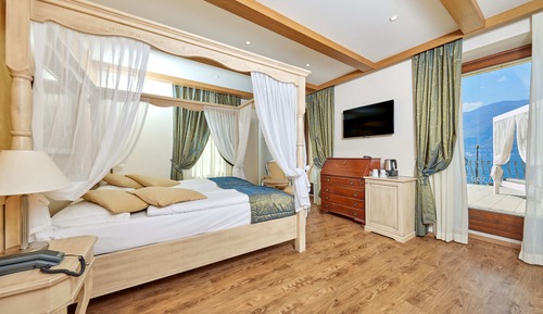 Suite Studio Deluxe, 1 grand lit et 1 canapé-lit, terrasse, en bord de lac