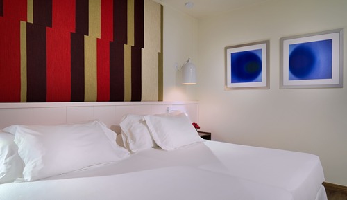 Grand Superior Sea View (2 adults + 1 child)