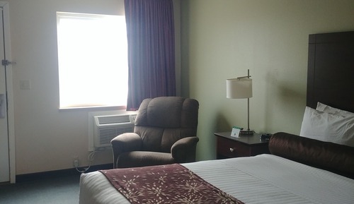 Chambre, 1 grand lit, accessible aux personnes à mobilité réduite, non-fumeurs