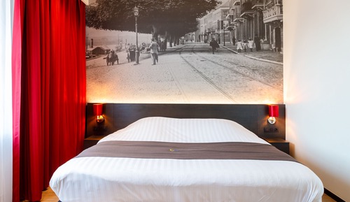 Chambre Double Deluxe, 1 très grand lit
