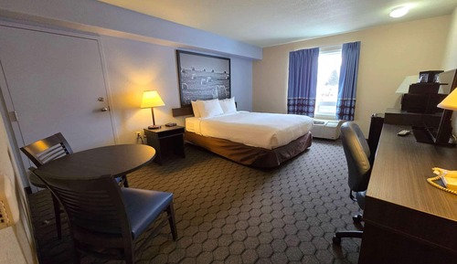Chambre Affaires, 1 grand lit, non-fumeurs