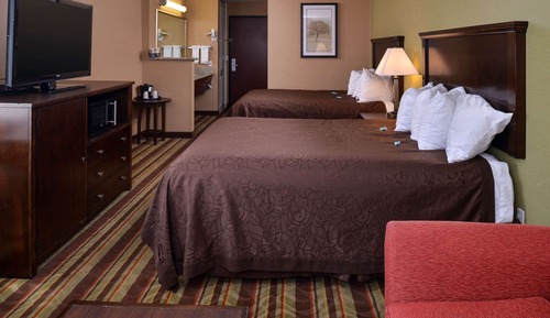 Chambre Standard, 2 grands lits, accessible aux personnes à mobilité réduite