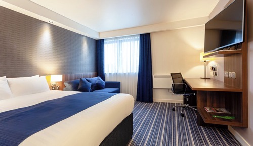 Chambre Standard (with Free Hot Breakfast)